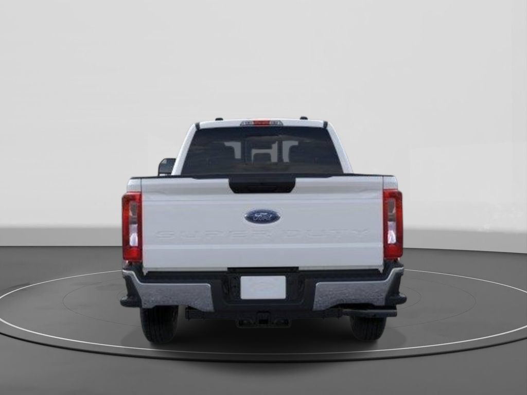 New 2026 Ford F250 XL w/ FX4 Off-Road Package AWD/4WD image 5