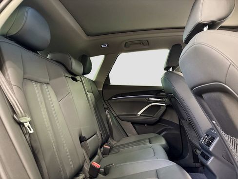 New 2025 Audi Q5 Premium Plus image 16