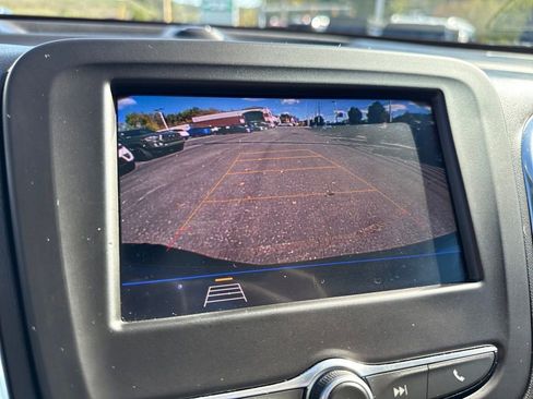 Used 2020 Chevrolet Equinox LT image 21