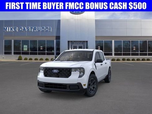 New 2026 Ford Maverick XLT image 2