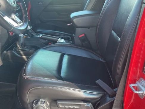 Used 2021 Jeep Wrangler Unlimited Rubicon image 11