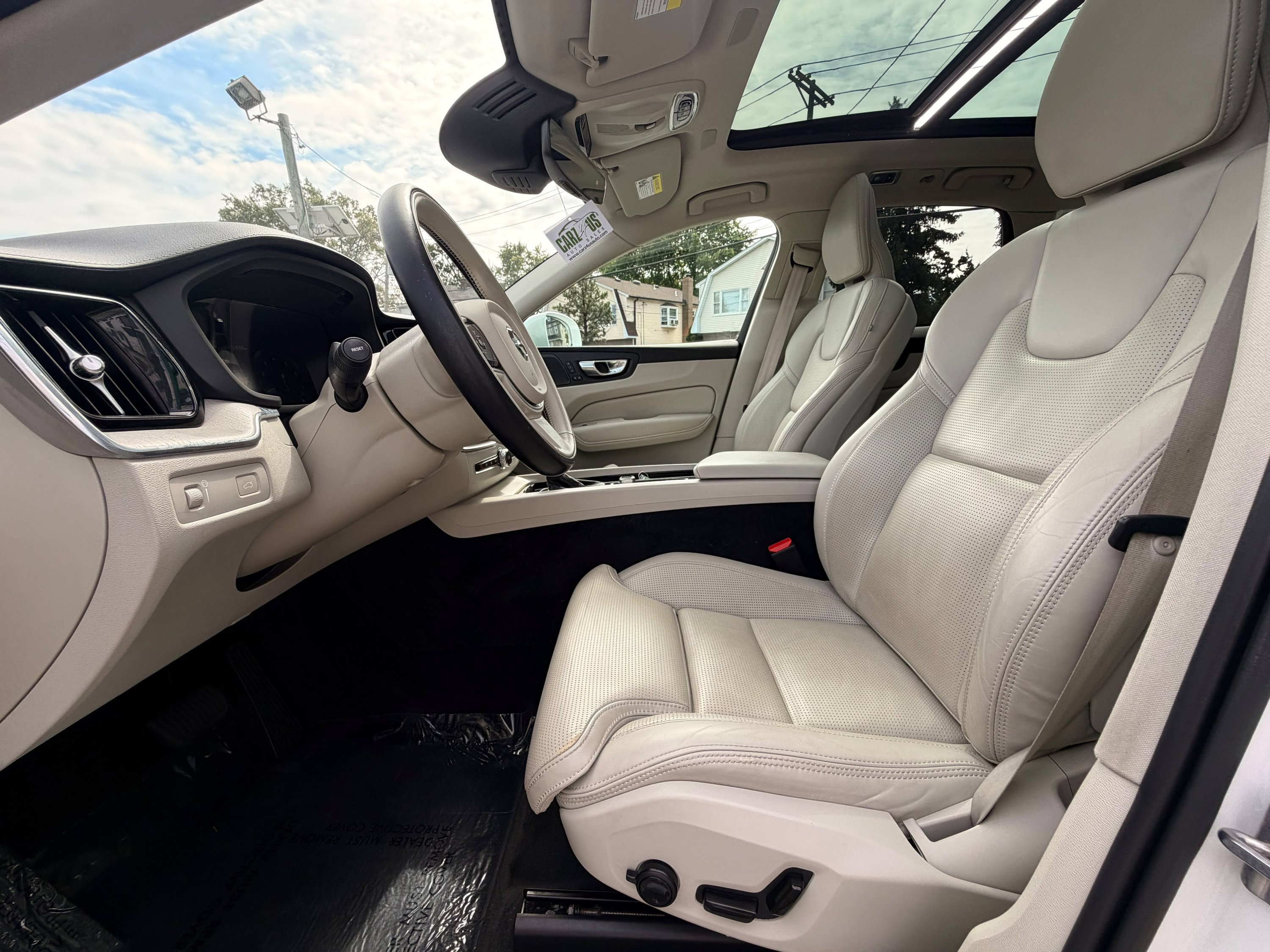 Used 2021 Volvo XC60 T6 Inscription w/ Advanced Package AWD/4WD image 13