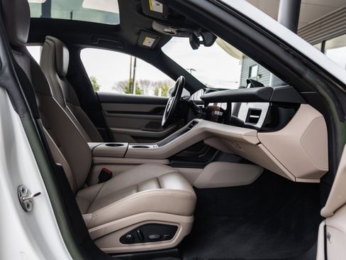 Certified 2023 Porsche Taycan image 43