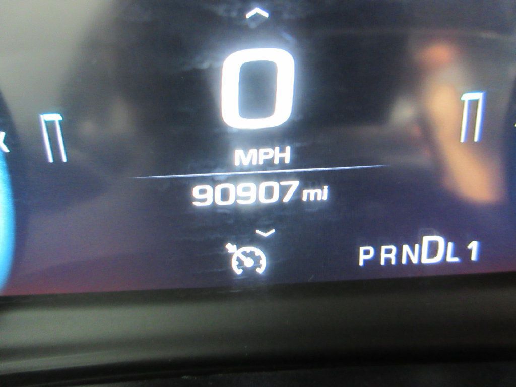 Used 2019 GMC Sierra 2500 Denali w/ Duramax Plus Package AWD/4WD image 34