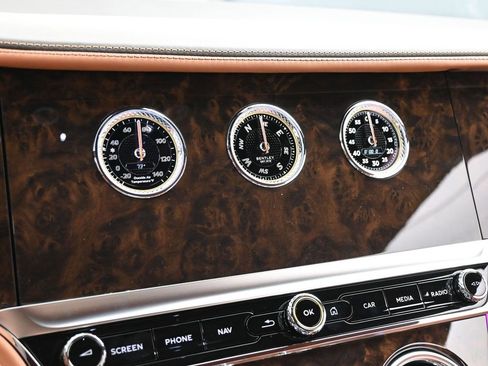 New 2026 Bentley Continental GTC image 24