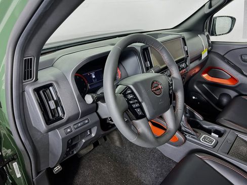 New 2026 Nissan Frontier PRO-4X AWD/4WD image 8