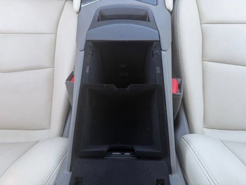 Certified 2024 Cadillac XT5 Premium Luxury w/ LPO, Floor Liner Package AWD/4WD image 27