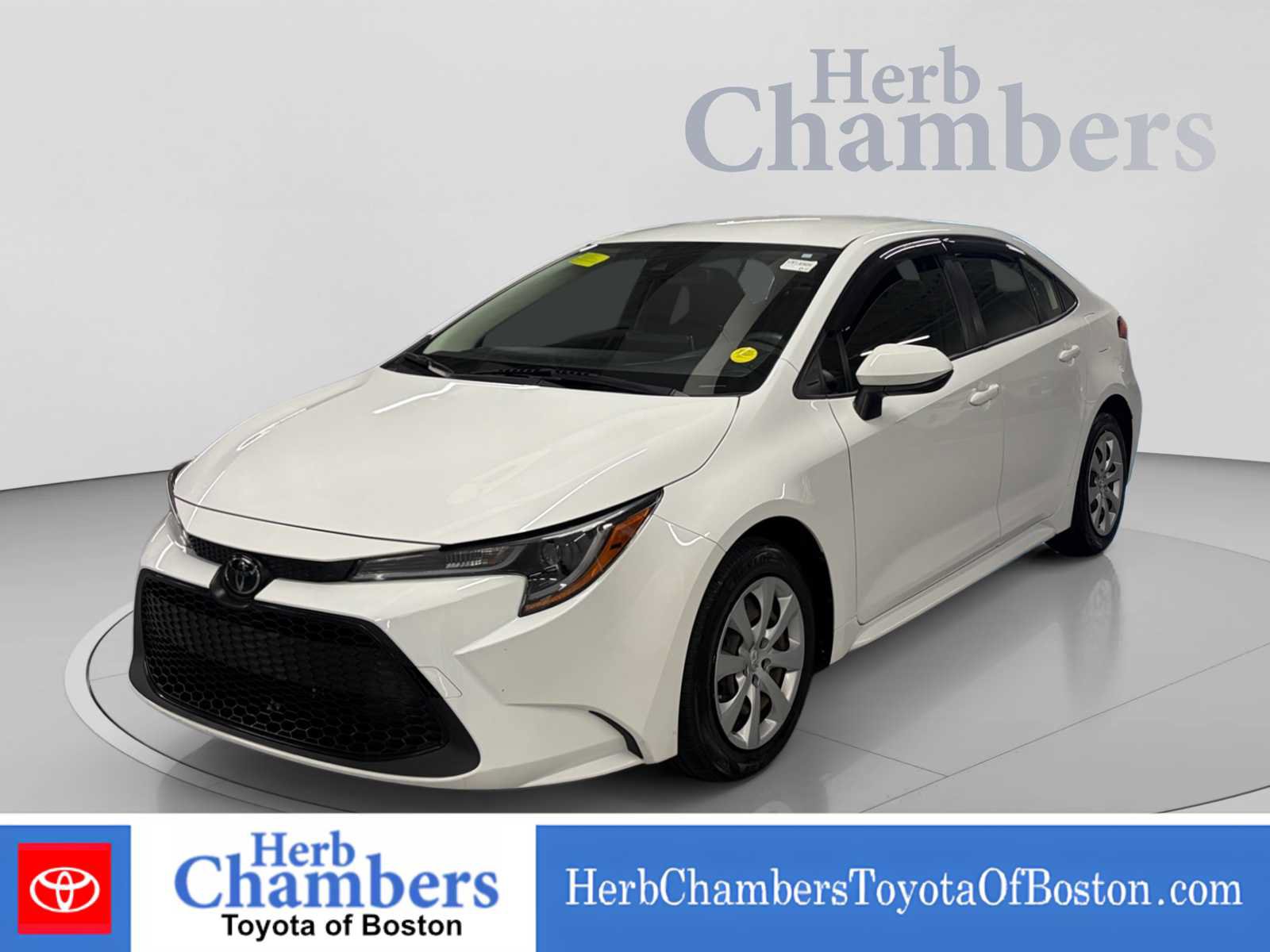 Used 2020 Toyota Corolla LE FWD image 9