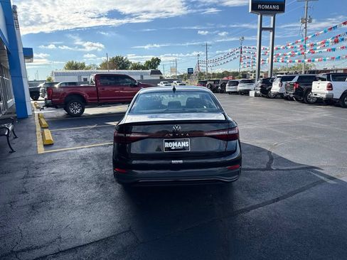 Used 2025 Volkswagen Jetta S FWD image 5