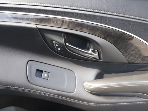 Used 2016 Buick LaCrosse Leather w/ Experience Buick Package image 15