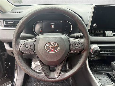 Certified 2025 Toyota RAV4 LE AWD/4WD image 12