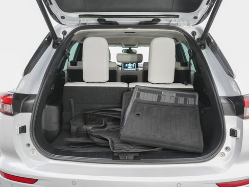 Used 2022 Mitsubishi Outlander SEL AWD/4WD image 17