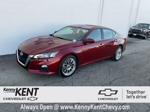 Used 2022 Nissan Altima 2.5 SV image 22