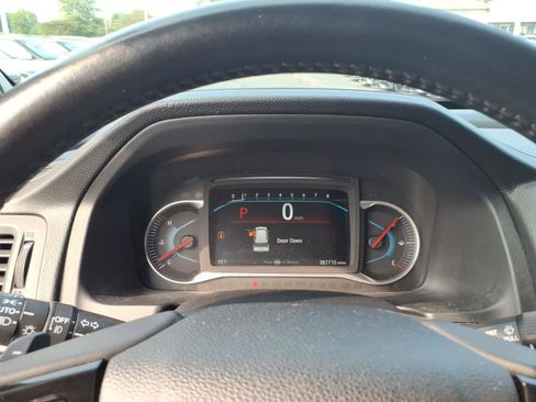 Used 2019 Honda Pilot Touring image 30