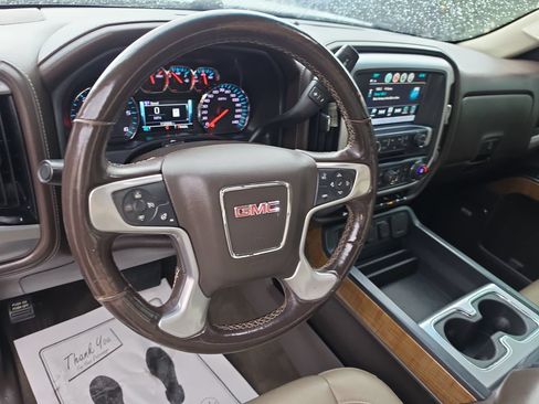Used 2018 GMC Sierra 1500 SLT w/ SLT Premium Package AWD/4WD image 13