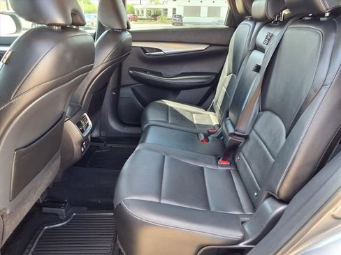 Used 2020 INFINITI QX50 Luxe FWD image 5