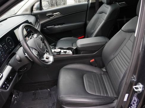 Certified 2025 Kia Sportage SX Prestige AWD/4WD image 15