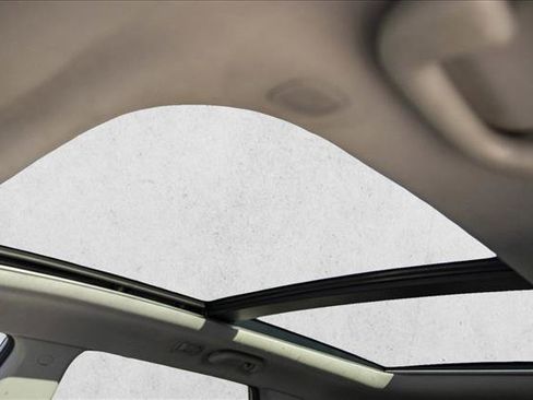 Used 2014 Hyundai Santa Fe GLS image 22