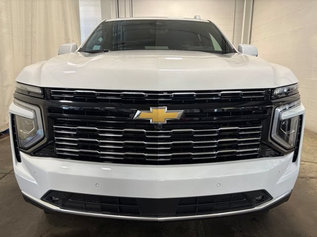 Used 2026 Chevrolet Tahoe High Country w/ Sun And Tow Package AWD/4WD image 2