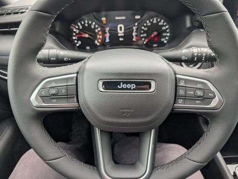 New 2026 Jeep Compass Limited AWD/4WD image 18
