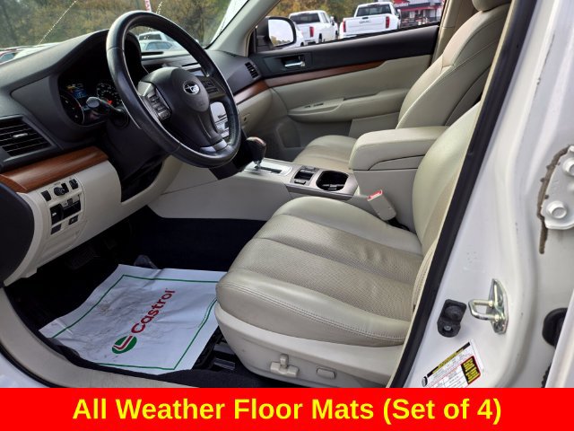 Used 2014 Subaru Outback 2.5i Limited w/ Moonroof Package AWD/4WD image 11