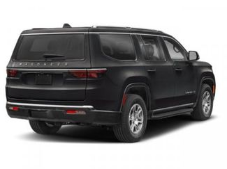 Used 2025 Jeep Wagoneer 4WD video 2