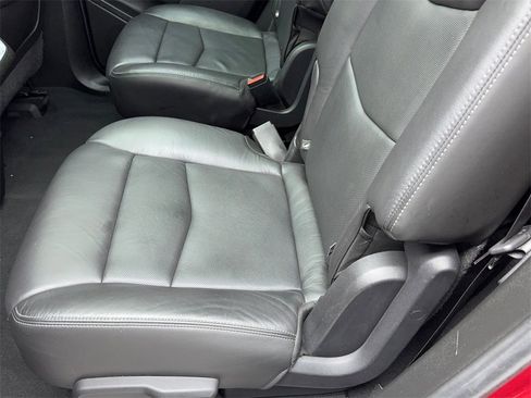 Used 2020 Cadillac XT6 Premium Luxury image 41