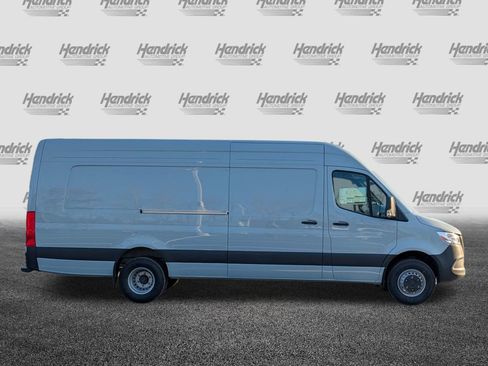 New 2025 Mercedes-Benz Sprinter 3500 image 11
