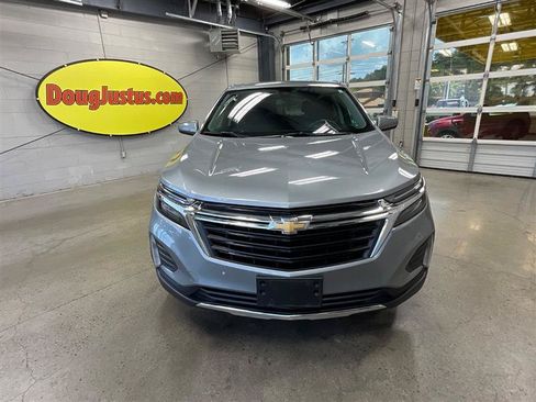 Used 2023 Chevrolet Equinox LT FWD image 8