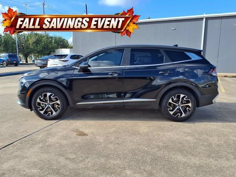 Certified 2023 Kia Sportage EX FWD image 5