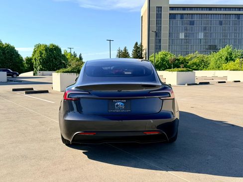 Used 2024 Tesla Model 3 Long Range RWD image 12