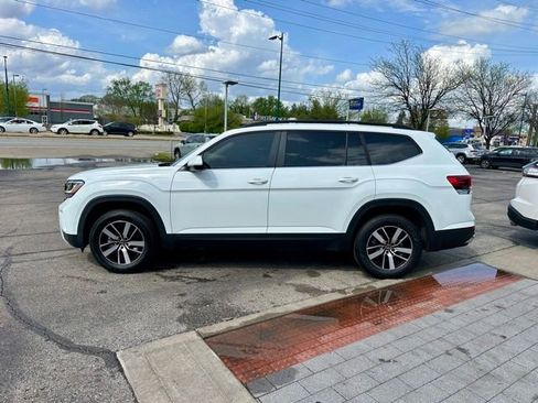 Certified 2023 Volkswagen Atlas SE FWD image 4