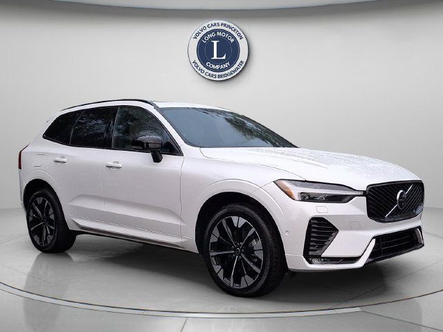 Used 2026 Volvo XC60 B5 Plus AWD/4WD image 5