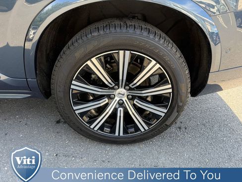 Certified 2023 Volvo XC90 B5 Plus AWD/4WD image 13