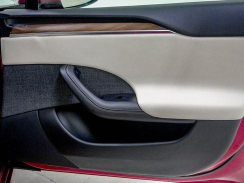 Used 2021 Tesla Model S Long Range image 33