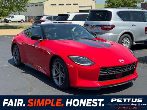 Used 2025 Nissan Z Sport w/ Floor Mat Package RWD image 1