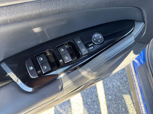 Used 2023 Kia Sportage X-Line w/ X-Line Premium Package image 17