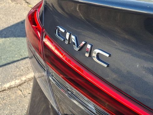 Certified 2023 Honda Civic EX image 31