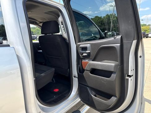 Used 2018 GMC Sierra 2500 SLE w/ Snow Plow Prep Package AWD/4WD image 39
