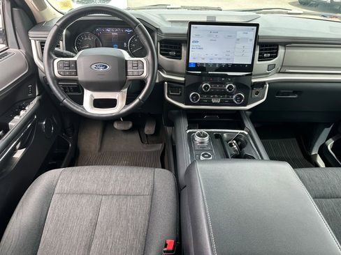 Used 2023 Ford Expedition XLT AWD/4WD image 15