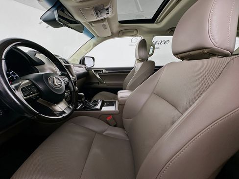 Used 2020 Lexus GX 460 Premium image 21