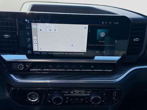 Used 2022 Chevrolet Silverado 1500 RST w/ LPO, Dark Essentials Package image 12