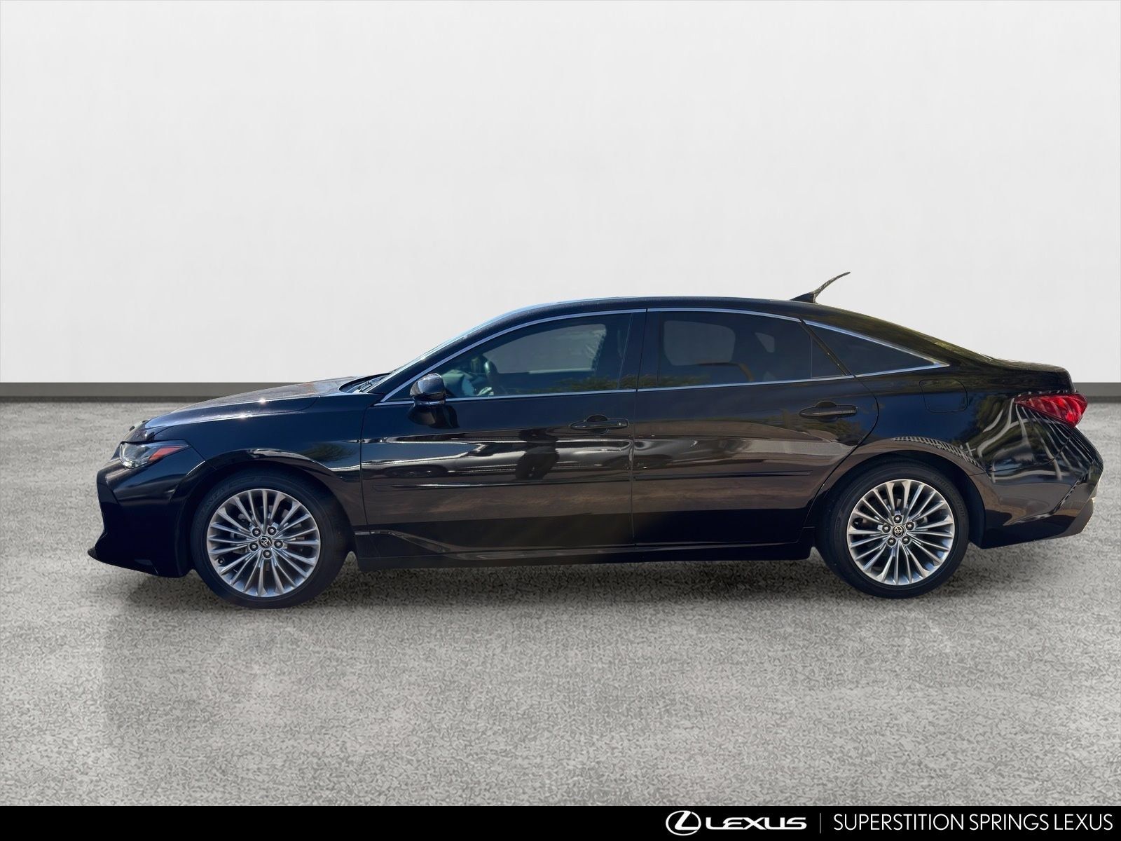 Used 2021 Toyota Avalon Limited w/ Advanced Safety Package FWD image 8