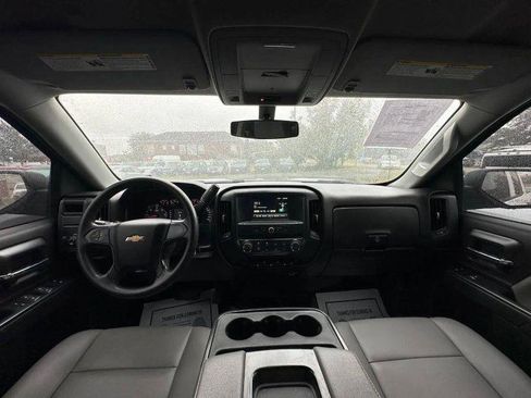 Used 2018 Chevrolet Silverado 1500 W/T AWD/4WD image 16