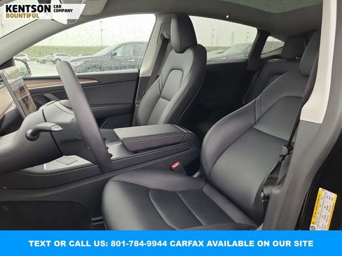 Used 2023 Tesla Model Y Long Range image 10