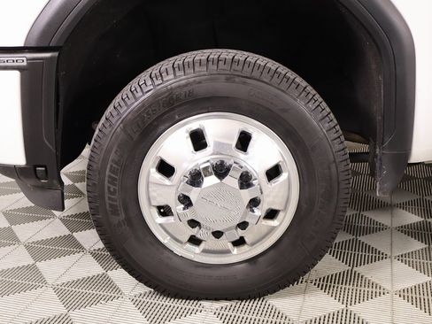 Used 2024 GMC Sierra 3500 Denali image 18