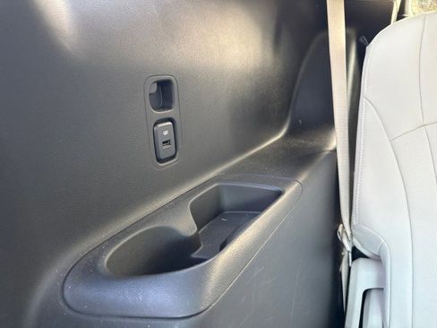 Used 2022 Buick Enclave Avenir image 45