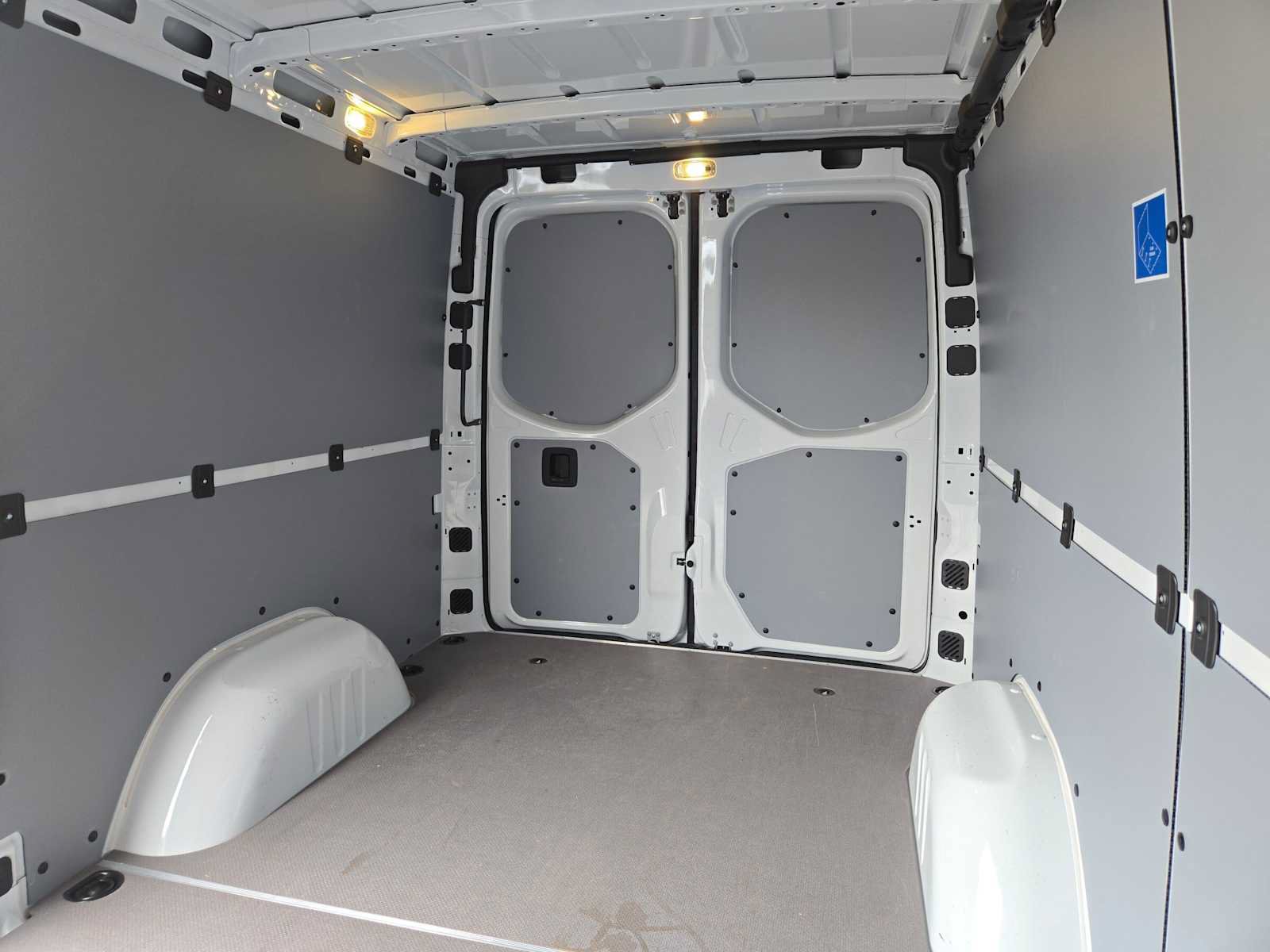 Used 2026 Mercedes-Benz Sprinter 2500 image 13