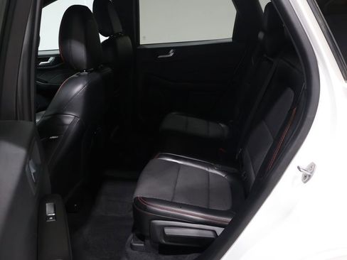 Used 2024 Ford Escape ST-Line image 18