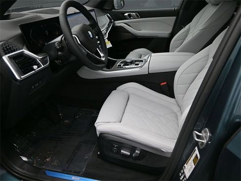 New 2026 BMW X5 xDrive40i image 14